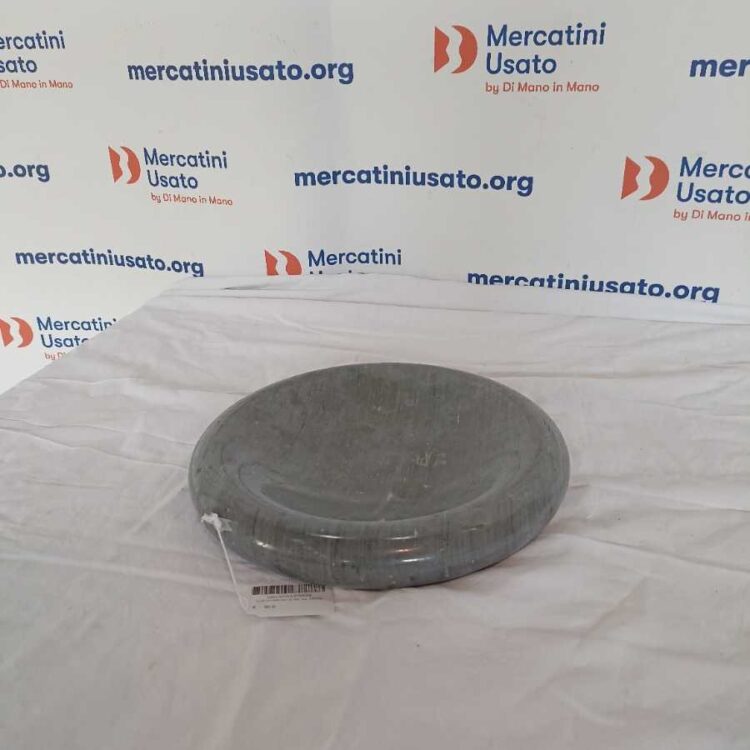 Vuotatasche in pietra grigia