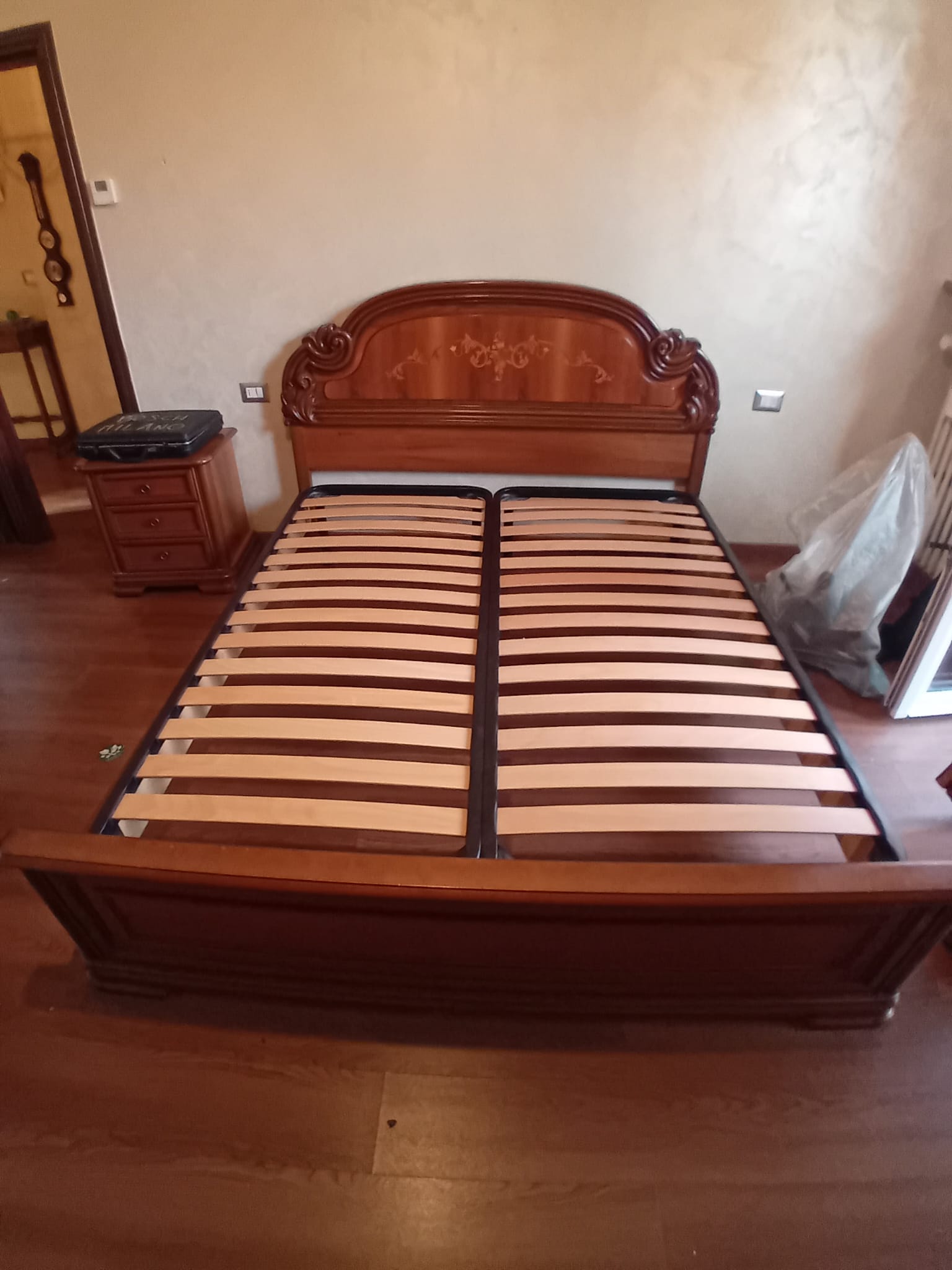 Letto matrimoniale in stile - immagine 4