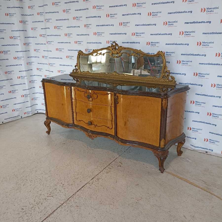 Credenza stile Chippendale con specchio