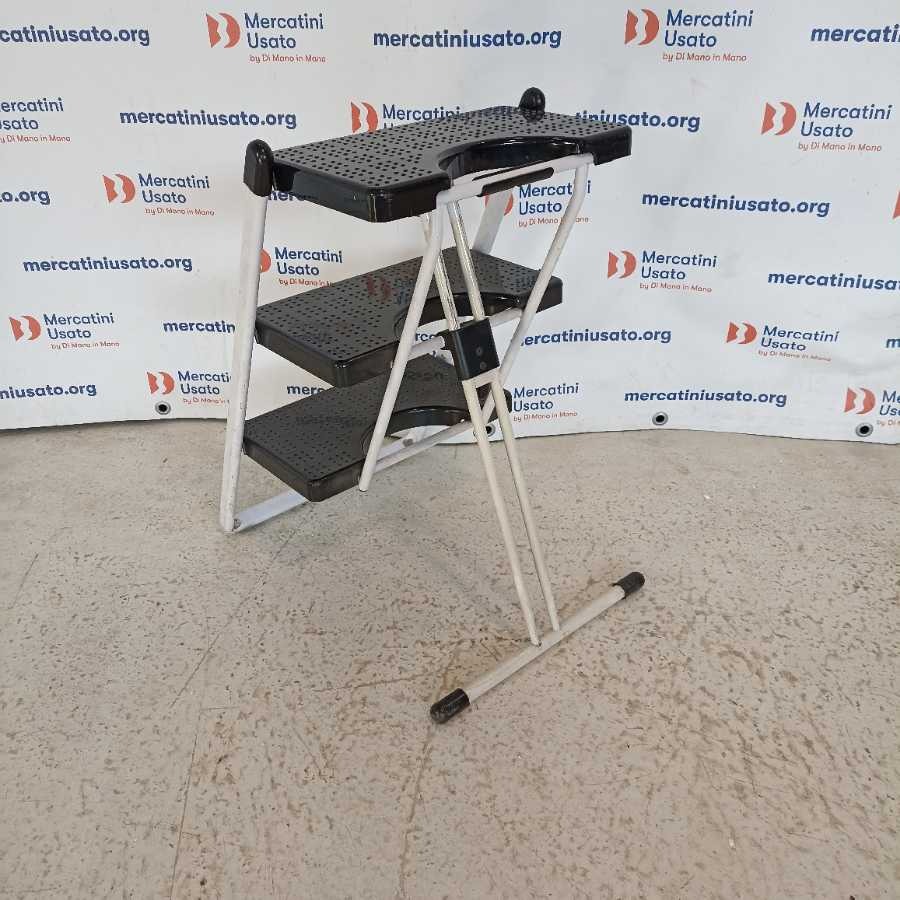 Scaletta Step Design Van Onck per Magis - immagine 3