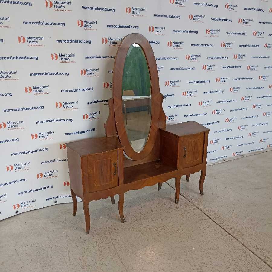 Mobile Toilette in stile metà 900