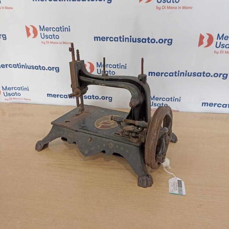 Macchina Da Cucire Regina Margherita Fine’800