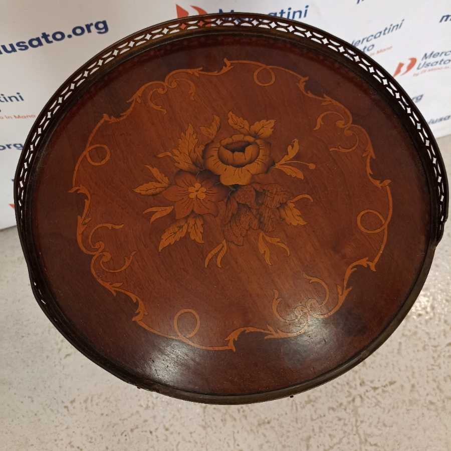 Comodino stile Luigi XV con gamba alta - immagine 4