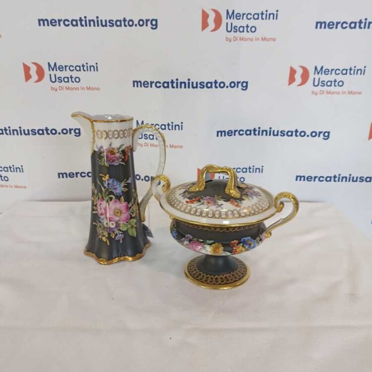 Brocca e Biscottiera In Porcellana Vieu Limoges