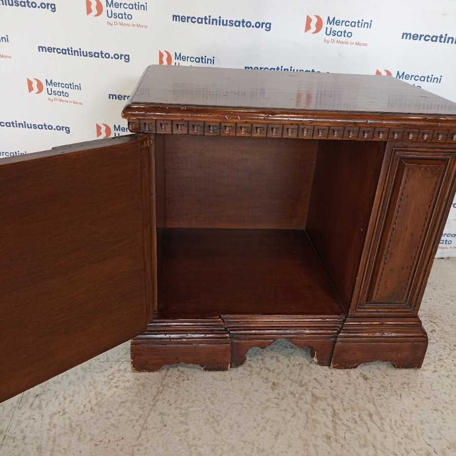 Mobiletto con vano segreto - immagine 4