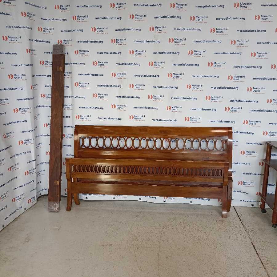 Letto matrimoniale in legno massello - immagine 2