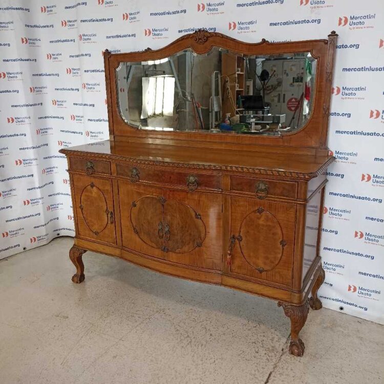 Credenza con specchio in stile prima metà 900