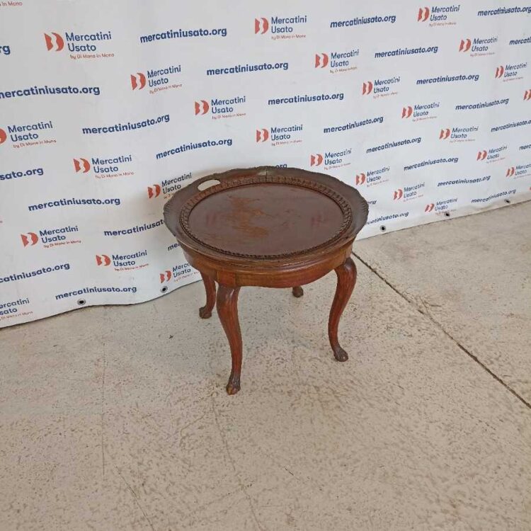 Tavolino con Vassoio in stile