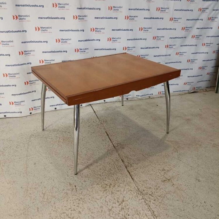 Tavolo da pranzo allungabile