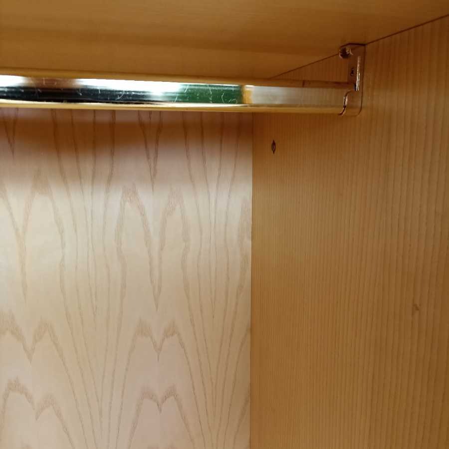 Armadio Vintage rivestito in midollino - immagine 6