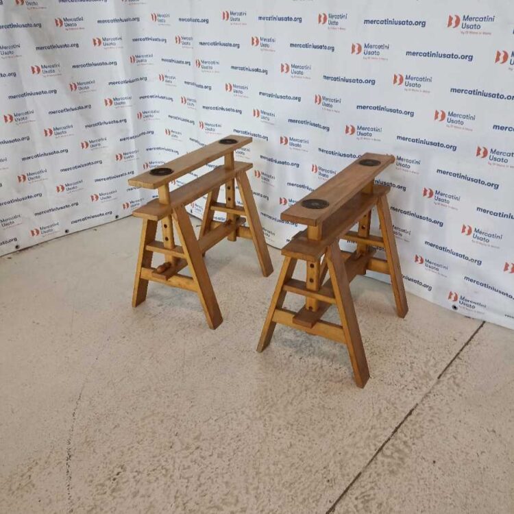 Cavalletti per Tavolo Leonardo Zanotta