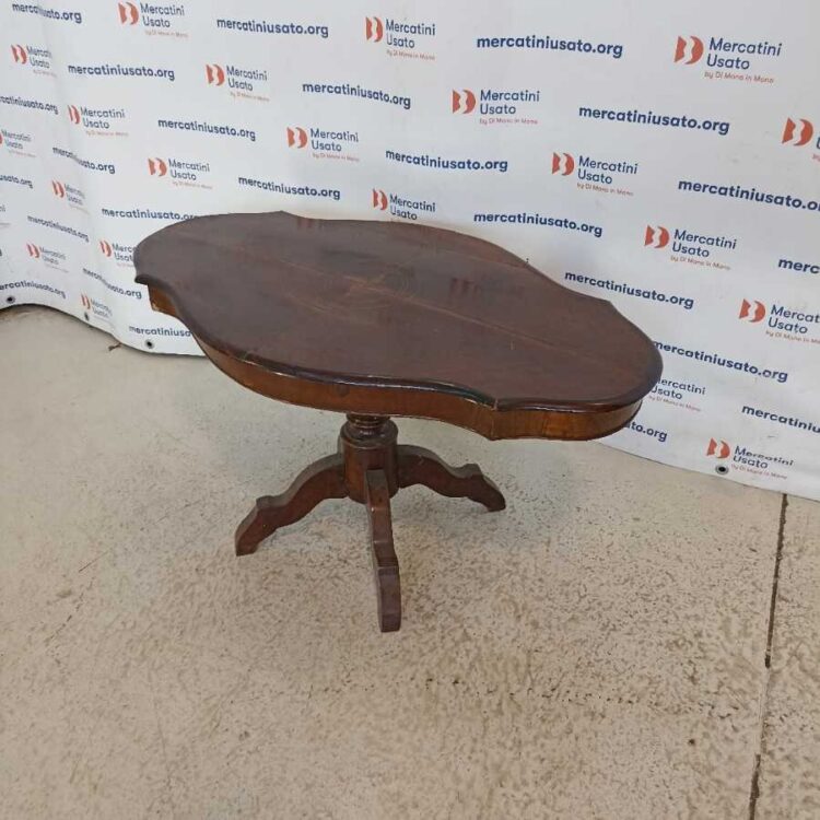 Tavolino a Biscotto di fine 800