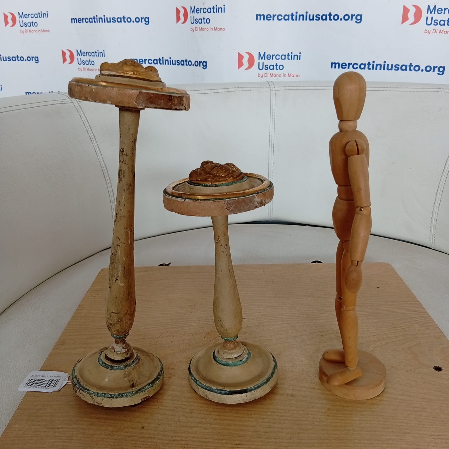 Gruppo Di 6 Cappelliere In Legno Tornito - immagine 2