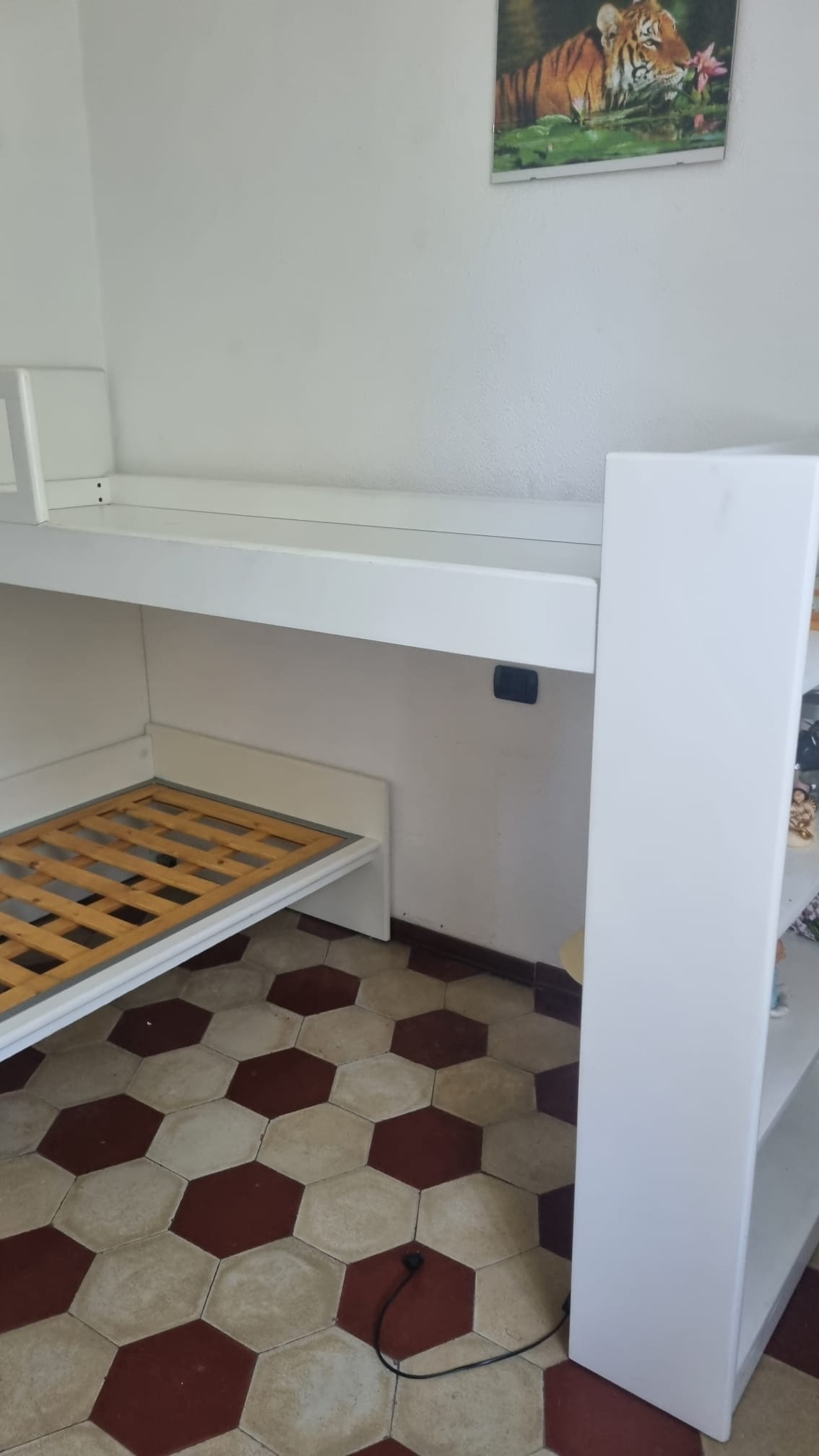 Letto a Castello bianco con libreria