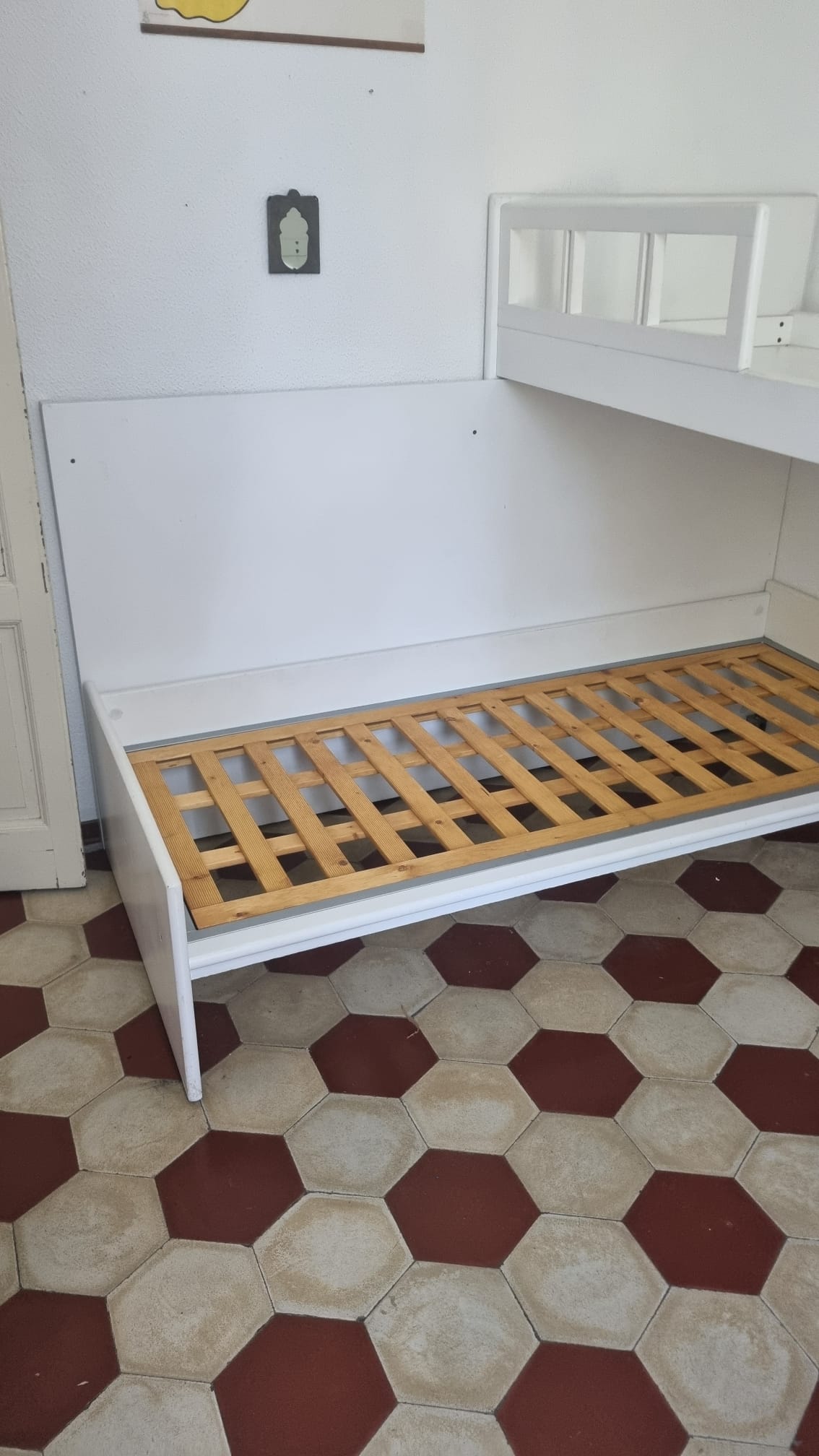 Letto a Castello bianco con libreria - immagine 2