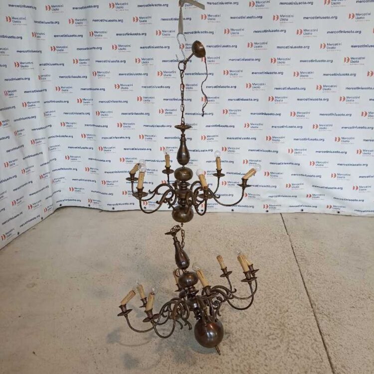Coppia di Lampadari a 6 braccia
