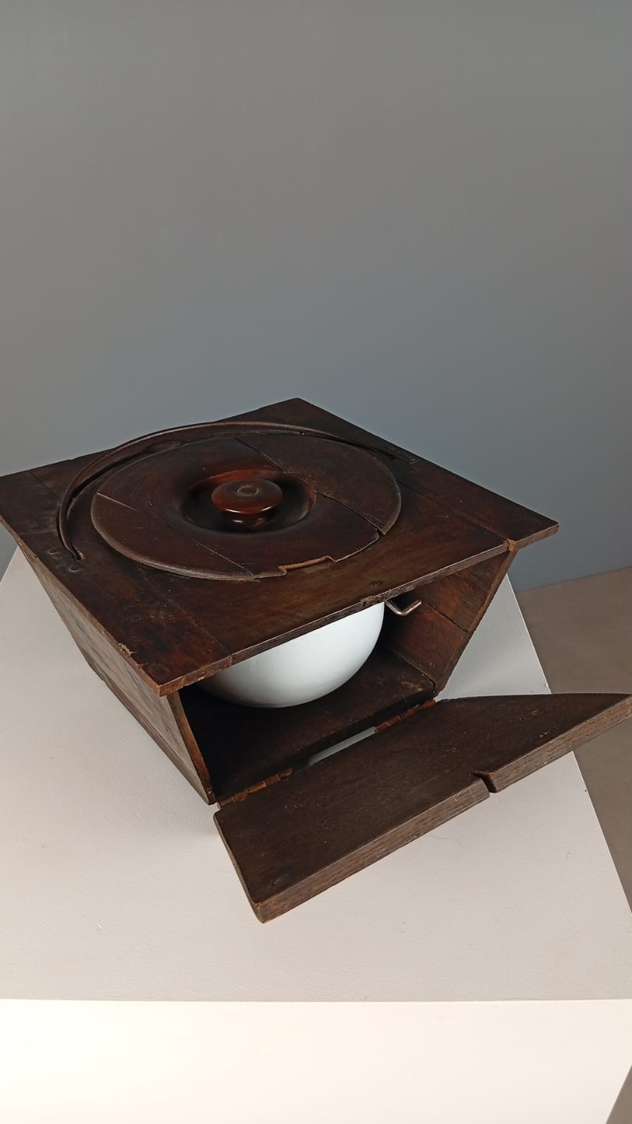 Porta Vaso Da Notte In Noce Fine 800