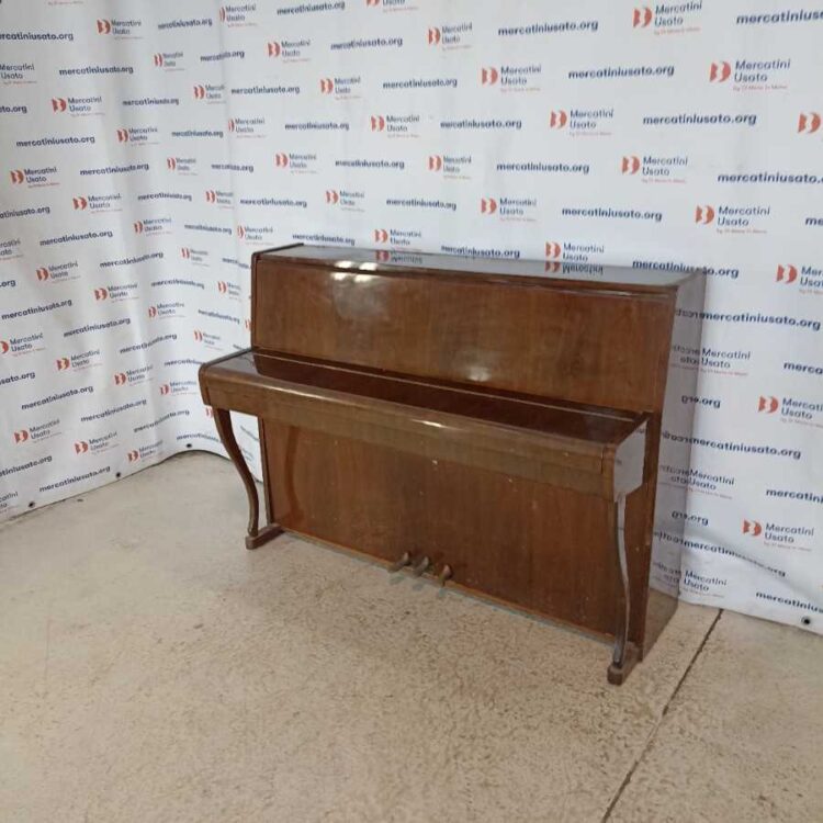 Pianoforte verticale da studio Rieger Kloss