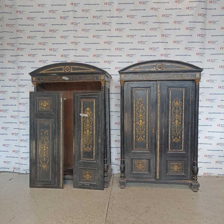Coppia Armadi Napoleone III seconda metà 800