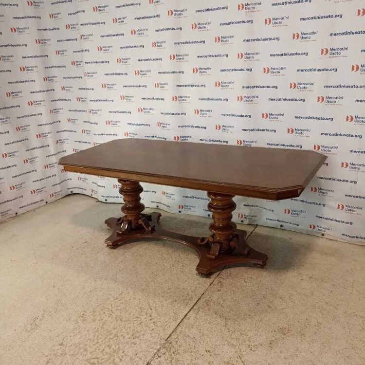 Grande Tavolo da pranzo in stile