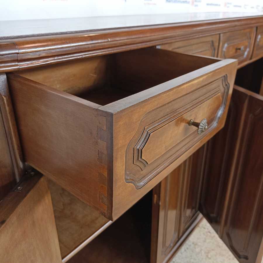 Credenza intagliata in stile metà 900 - immagine 3