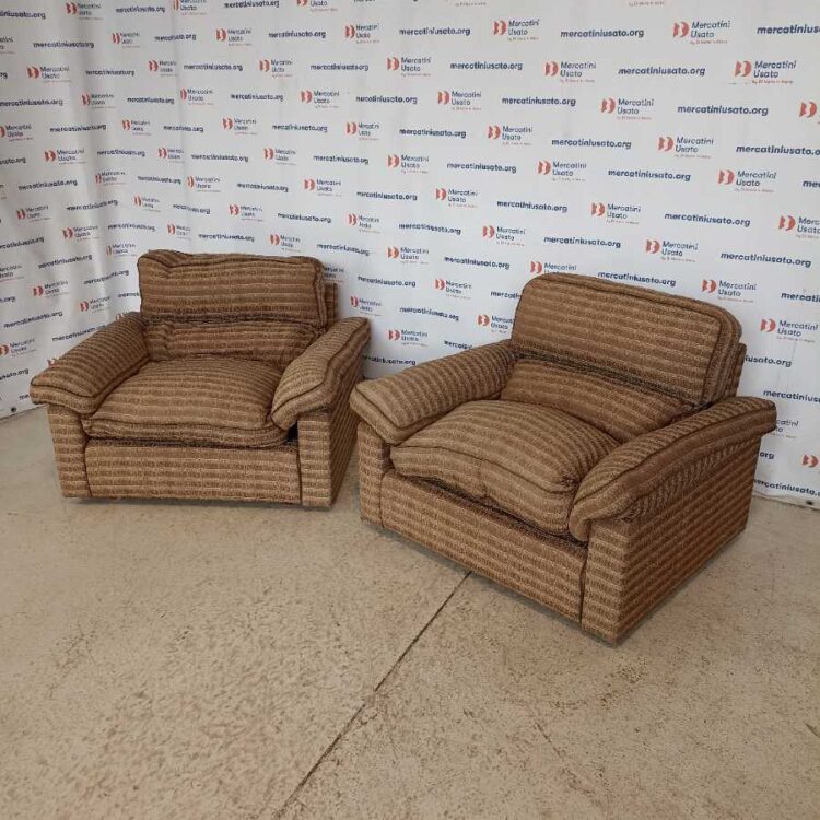 Coppia di Poltrone Design anni 70