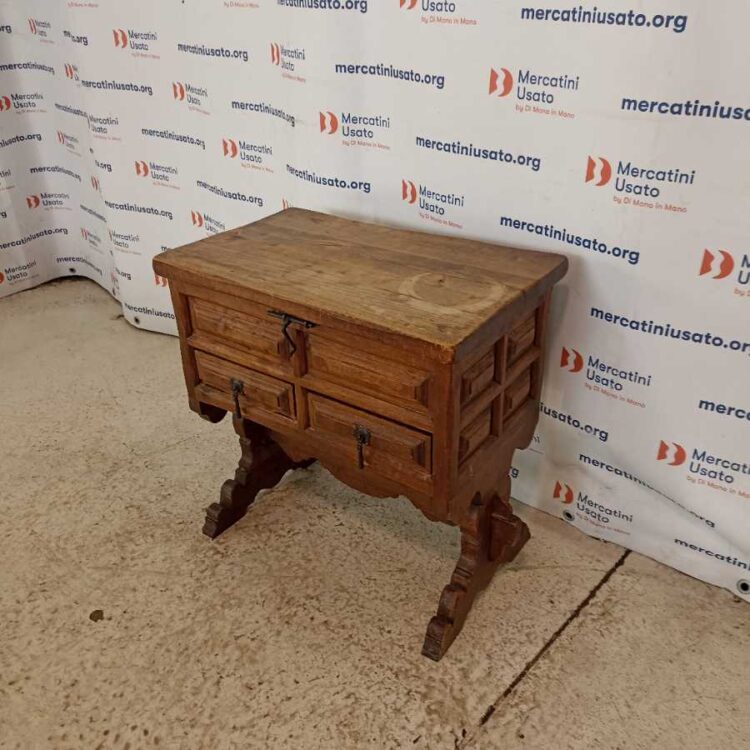 Piccolo mobile con Ribalta in legno massello